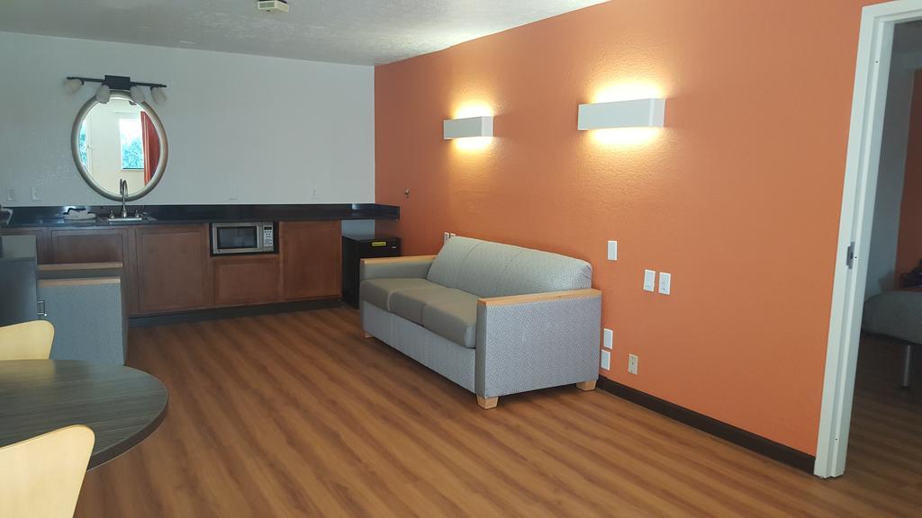 Motel 6-Columbus, Oh - Osu Exterior photo